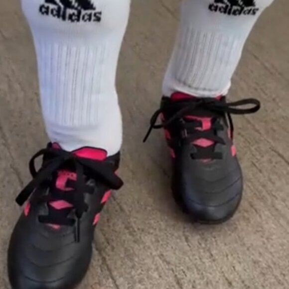 Adidas Firm Ground Soccer Cleats Black & Pink - Picture 3 of 9